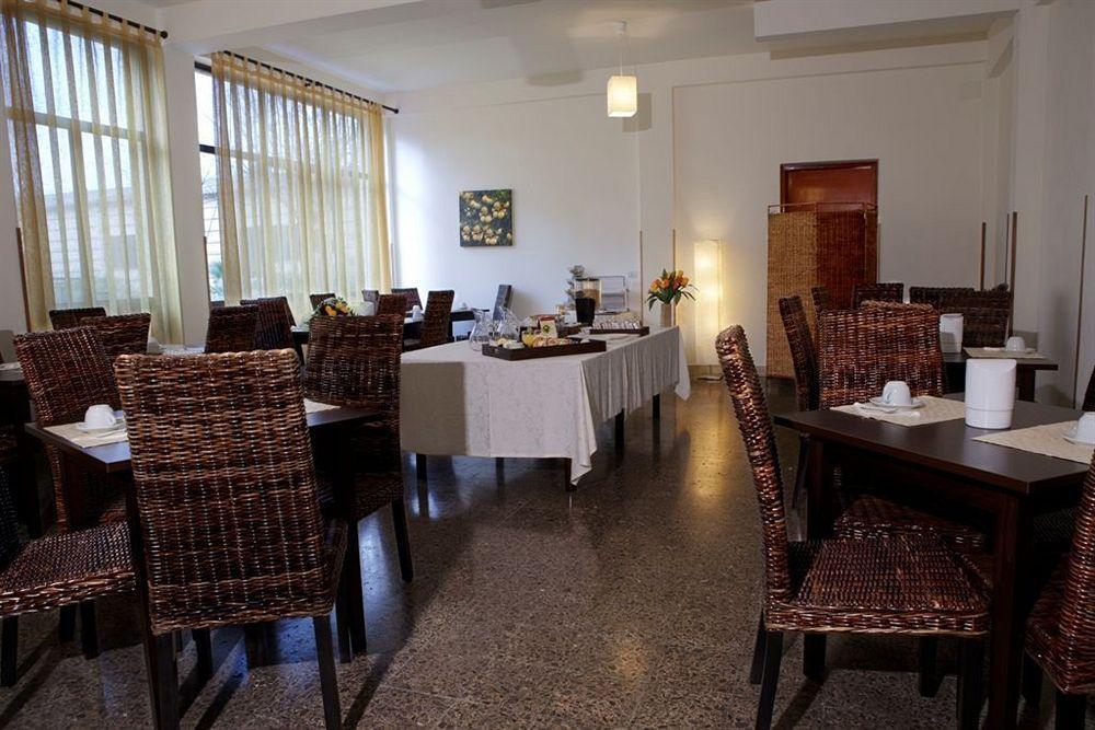Hotel Villa Sant' Andrea Вальдериче Экстерьер фото