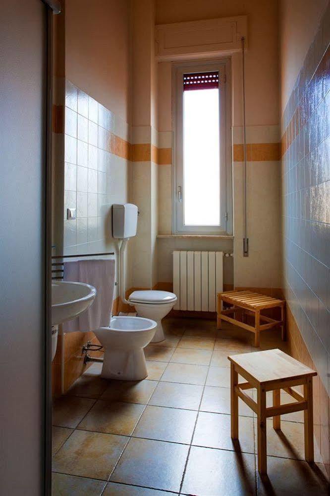 Hotel Villa Sant' Andrea Вальдериче Экстерьер фото